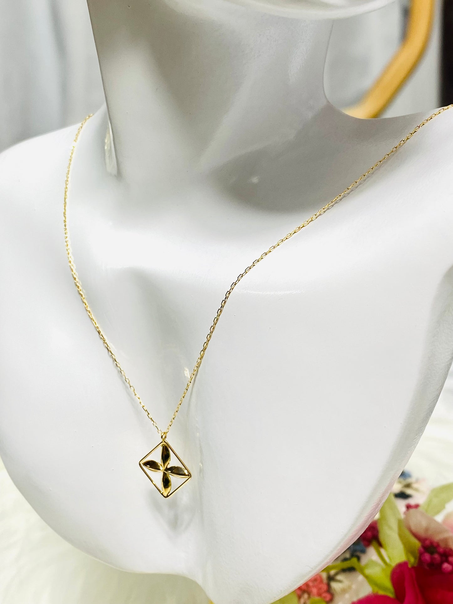 K18 japan gold Necklace