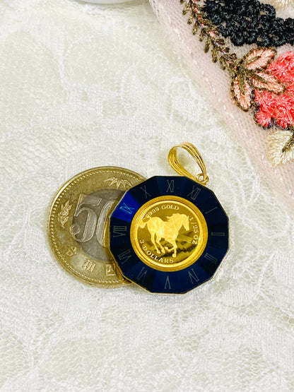 K18/24 w/ glass Elizabeth/Horse Pendant Top