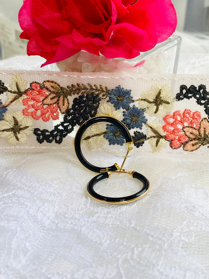 Onyx Loop Earrings K18