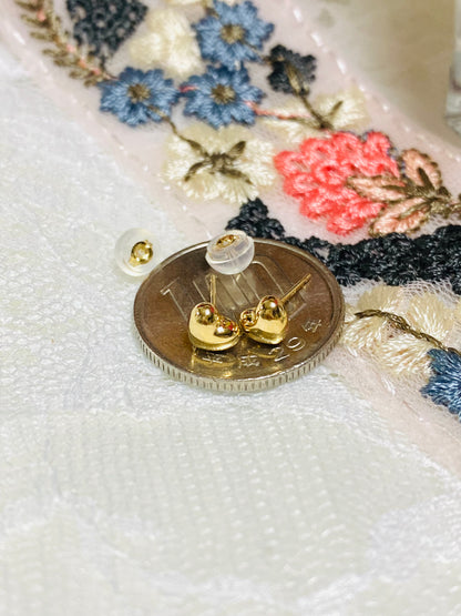 K18 Heart Earrings