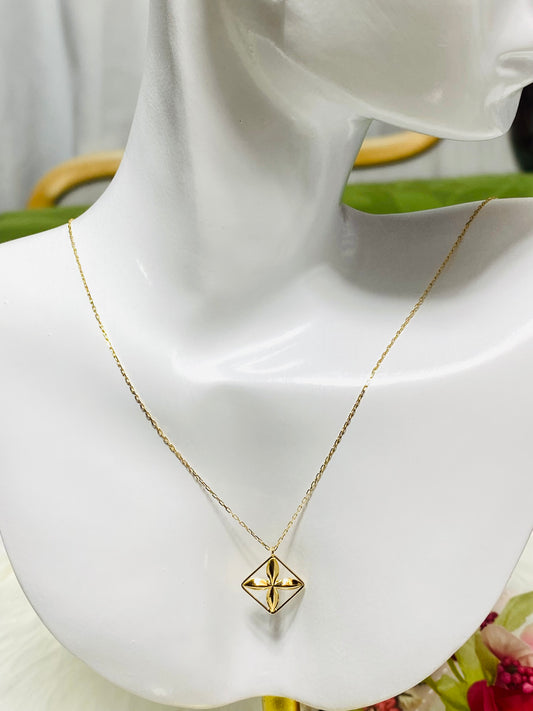 K18 japan gold Necklace