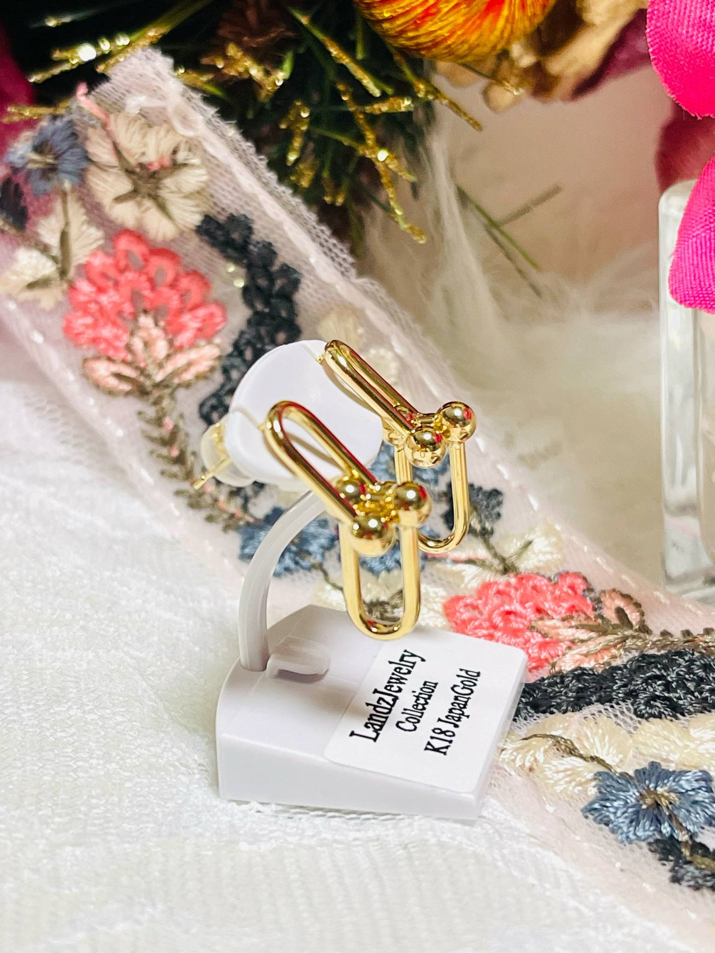 U-Shape Earrings K18 🇯🇵 Gold